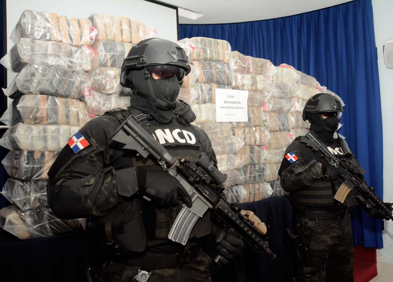 DNCD ocupa 395 paquetes de cocaína en costas de San Pedro de Macorís