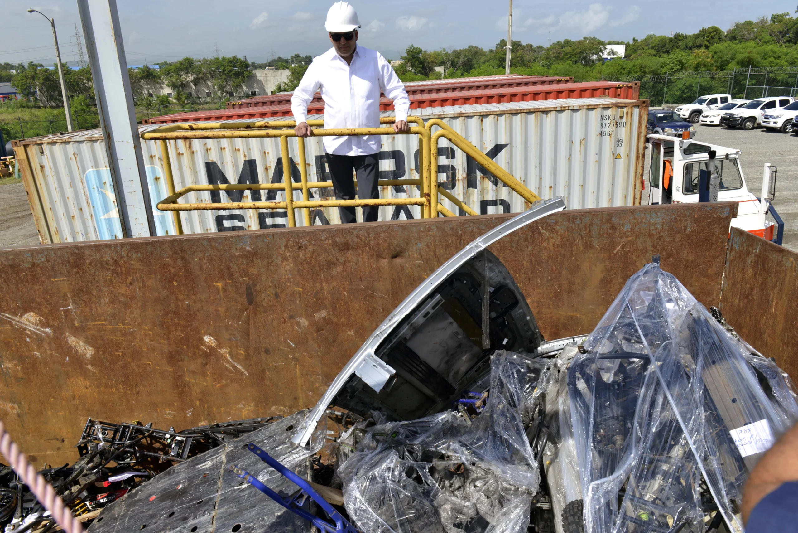 Aduanas destruye 120 chasis y partes de motocicletas traídas por 