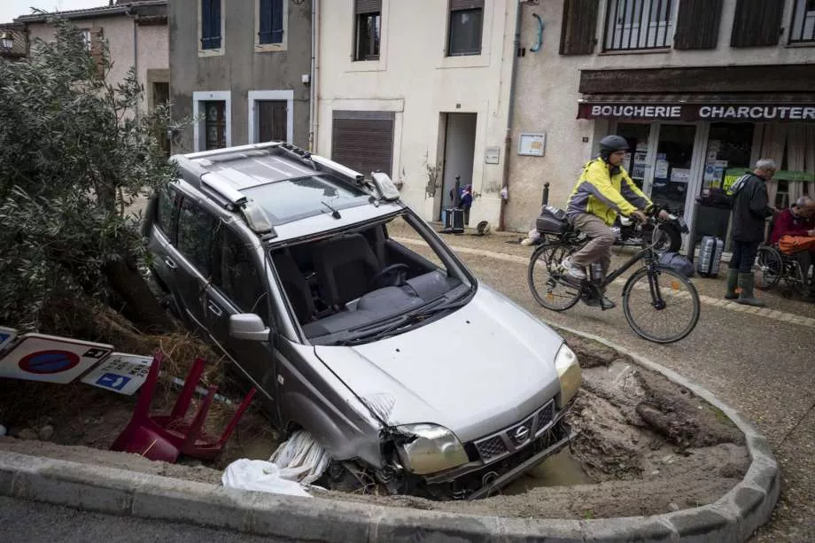 Inundaciones en Francia dejan al menos 13 muertos