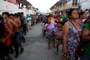 Autoridades mexicanas superadas por llegada de migrantes a frontera norte