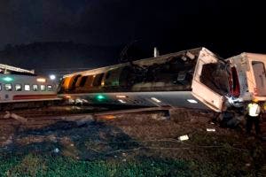 Se elevan a 18 los muertos y 160 los heridos por accidente de tren en Taiwán