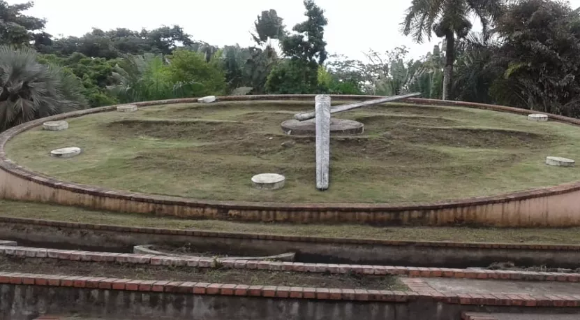 El Botánico remoza reloj