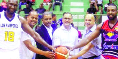 Madre Vieja y Los Buitres triunfan baloncesto de San Cristóbal