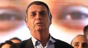 Presidente Bolsonaro sigue hospitalizado