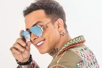 Sixto Rein promueve canción con Ilegales