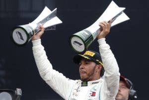 Hamilton lleva Mercedes Benz a asegurar la corona