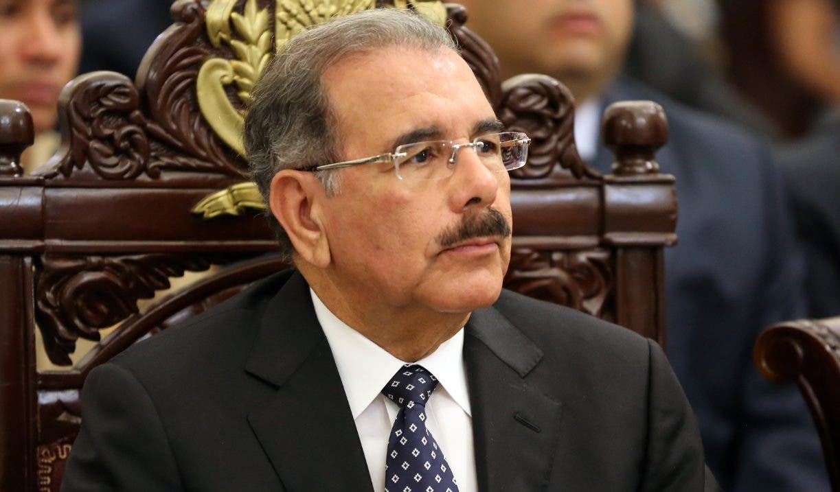 Danilo Medina: «celebramos a quienes siempre serán nuestra guía y ejemplo, incluso cuando nos contemplan desde el cielo»