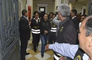 Keiko Fujimori es trasladada a una cárcel en Perú