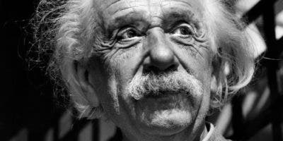 Qué opinaba Albert Einstein sobre Dios y la Biblia