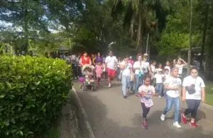 Colegio Triumphare realiza tradicional caminata pro-fondos escuelas