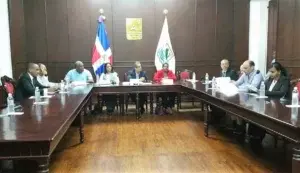 Dirigentes boicotean vista pública donde se conocería propuesta de modificar ley en Puerto Plata