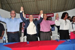 Manuel Jiménez lanza precandidatura como alcalde de SDE