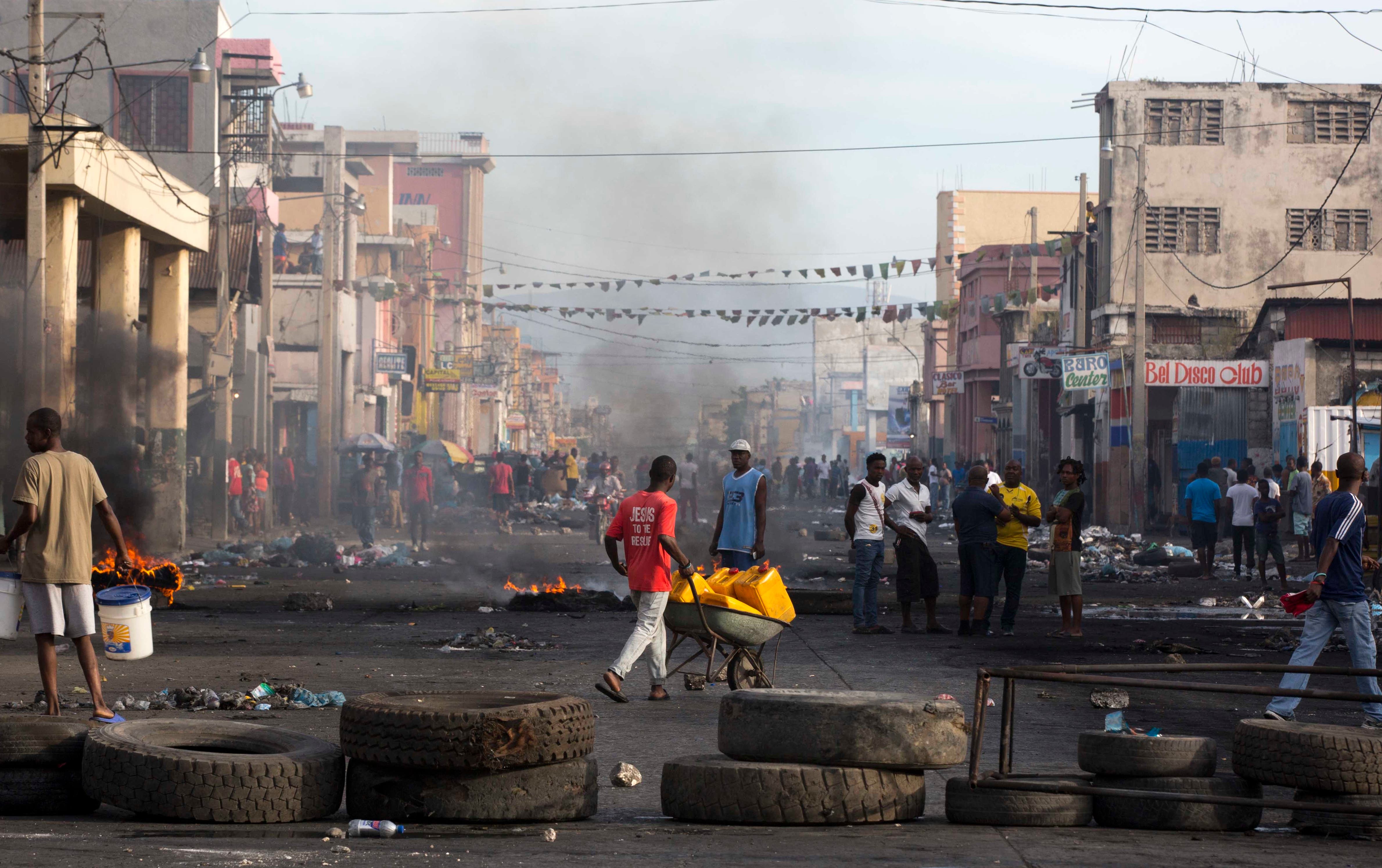 Gobierno haitiano reitera llamado a diálogo por nueva crisis política; protestas dejan varios muertos