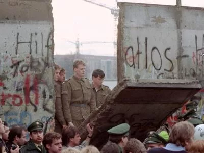 Breve historia del Muro de Berlín