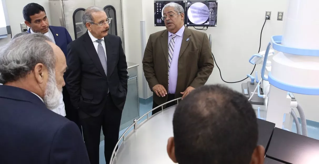 Presidente Danilo Medina inaugura 45 obras en San Juan