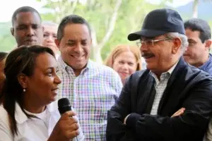 Danilo Medina realiza última Visita Sorpresa del 2018 a Villa Altagracia