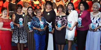 Federación de Mujeres Empresarias entrega su tradicional galardón