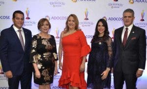 Adocose entregó sus premios a la excelencia