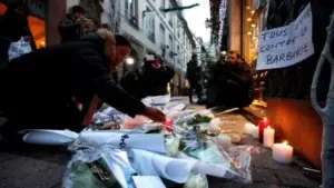 Homenaje ciudadano en Estrasburgo a las víctimas del atentado terrorista