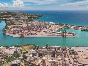 El estuario donde esta  el Puerto de Haina es de gran valor.