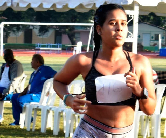 Ana de los Santos, de ser ‘gordita’ algo lenta  al oro en 10 mil metros  Juegos Nacionales