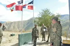 Ejército supervisa operaciones de soldados en la frontera