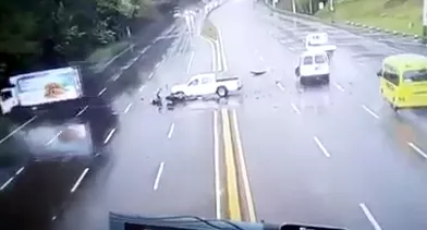 Accidente de tránsito deja varias personas lesionadas en autopista Duarte