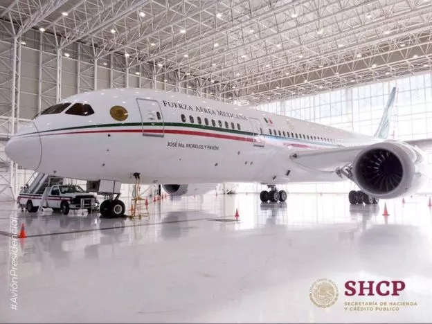 Así es por dentro el lujoso avión presidencial de México que AMLO puso a la venta