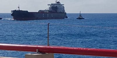 Llega primer barco cargado de carbón para Central Punta Catalina