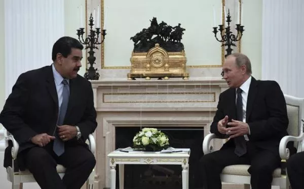 Putin y Maduro abordarán posible ayuda financiera de Moscú a Venezuela