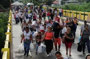 ONU: Total de venezolanos desplazados por crisis subiría a 5,3 millones para el 2019