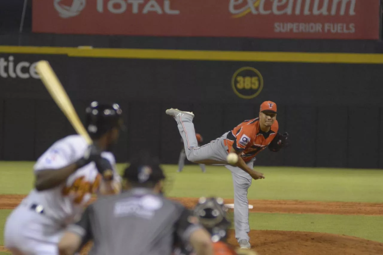 Estrellas, Leones y Licey avanzan a la semifinal