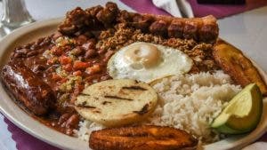 5 comidas que superan las 2.000 calorías en un solo plato