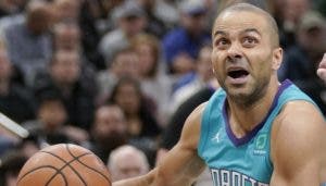 Tony  Parker, recibido con “vivas” en su antigua casa