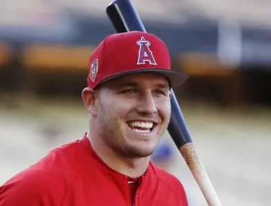 Filis están pendiente Mike Trout para 2021