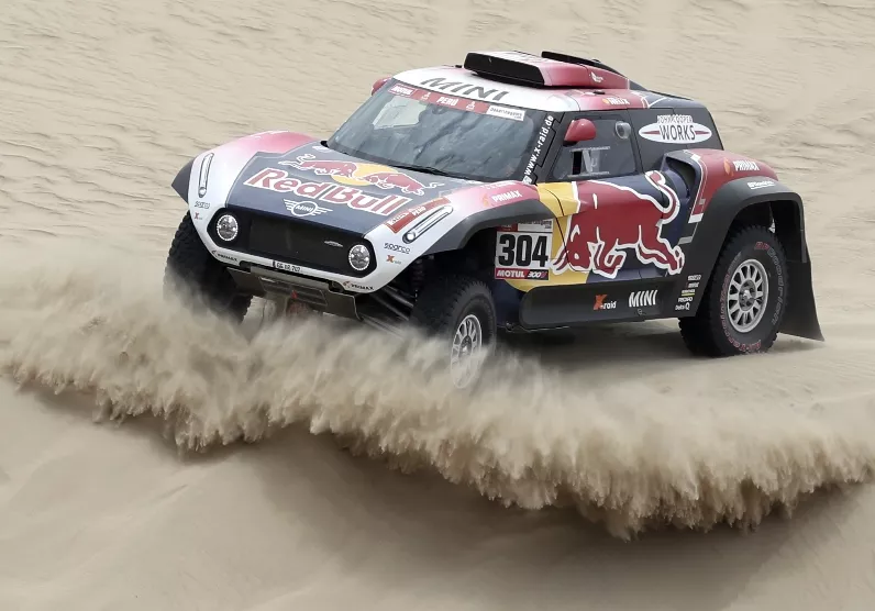 Piloto francés gana la tercera en Rally Dakar