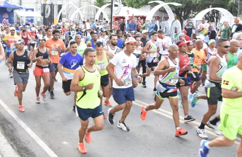 Venezolano Pedro Mora  gana Maratón La Vega-Moca-La Vega