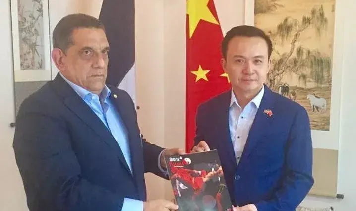 El embajador de China  promete aportar al desarrollo del wushu