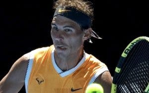 Nadal y Sharapova ganan en Australia