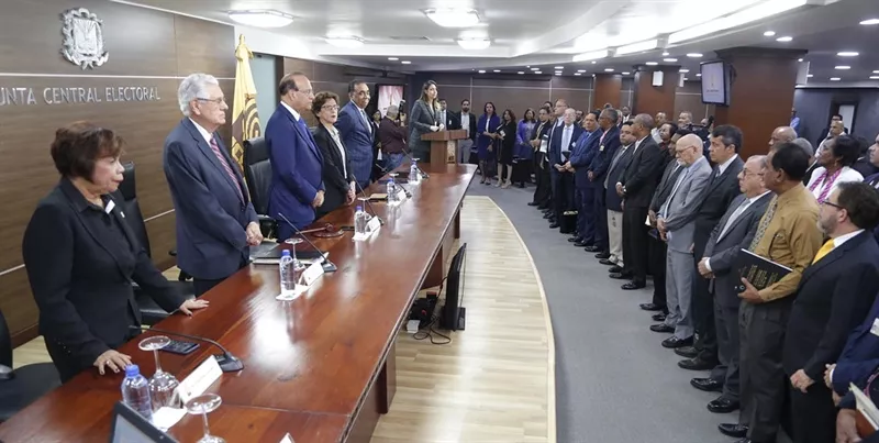 Pleno JCE realiza audiencia pública para conocer observaciones sobre solicitud de Alianza País y Opción Democrática