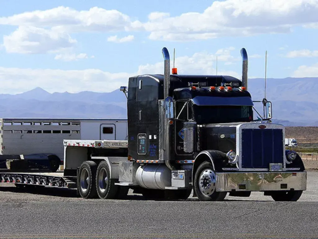 Detienen a un camionero drogado tras 63 kilómetros de persecución