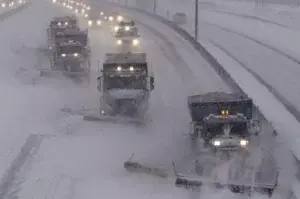 Tormenta de nieve causa 12 muertes en centro-norte EE.UU; NY podría ser afectado este fin de semana