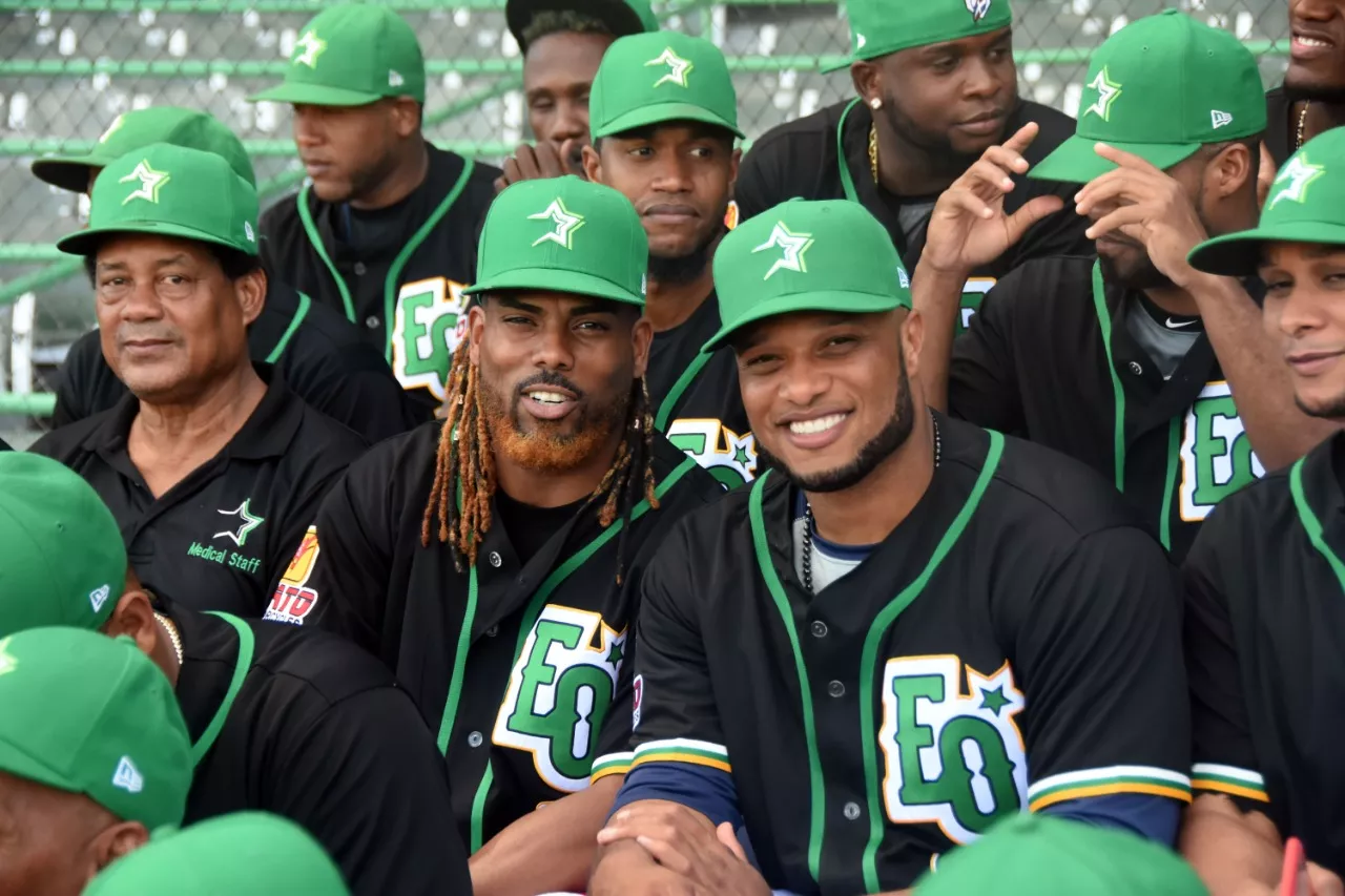 Estrellas Orientales sacan  a Robinson Canó  de la alineación a última hora