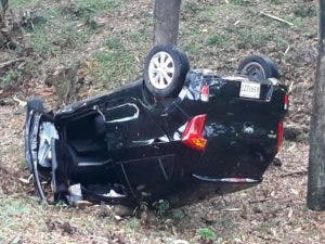 Accidente de tránsito deja dos lesionados en Mirador Sur