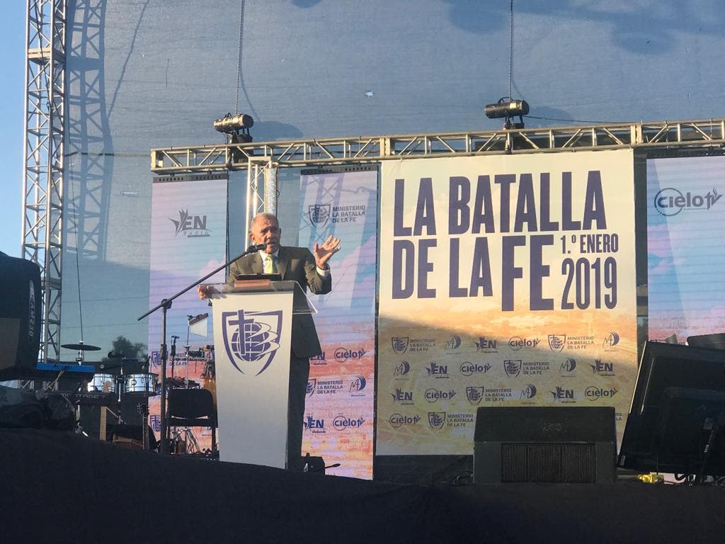 Pastor Ezequiel Molina denuncia hay mafias detrás de la corrupción