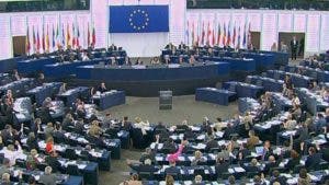 Rusia acusa al Parlamento Europeo de violar el derecho internacional al reconocer a Guaidó