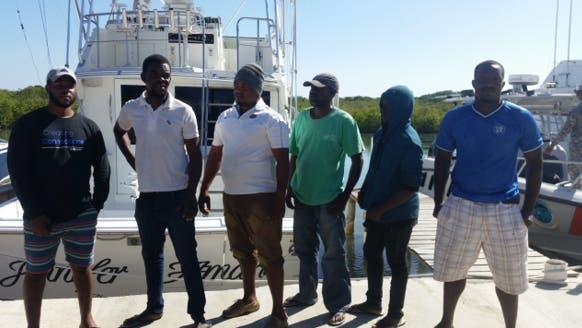 Rescatan seis pescadores dominicanos frente a las costas de Cuba