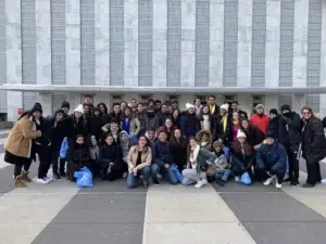 Estudiantes criollos premiados en Yale