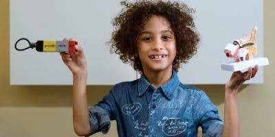 Fernando, el niño dominicano de 8 años que ha ideado un implante auditivo revolucionario