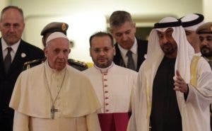 Histórico viaje del papa a los Emiratos Árabes